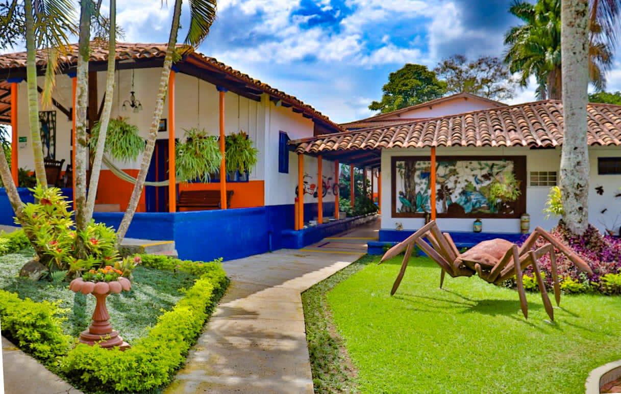 Hospedaje en Hotel Campestre Armenia